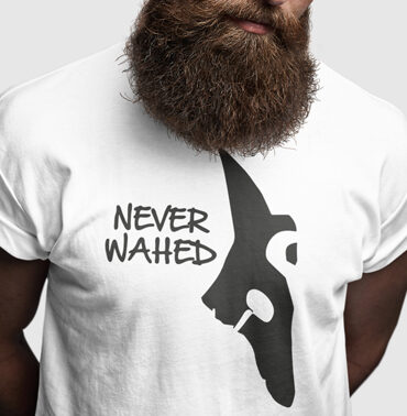 T-Shirt homme design "NEVER WAHED''