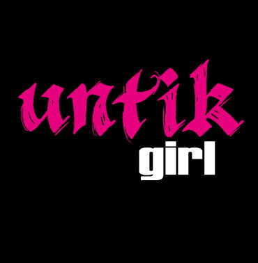 DESIGN '' UNTIK GIRL ''